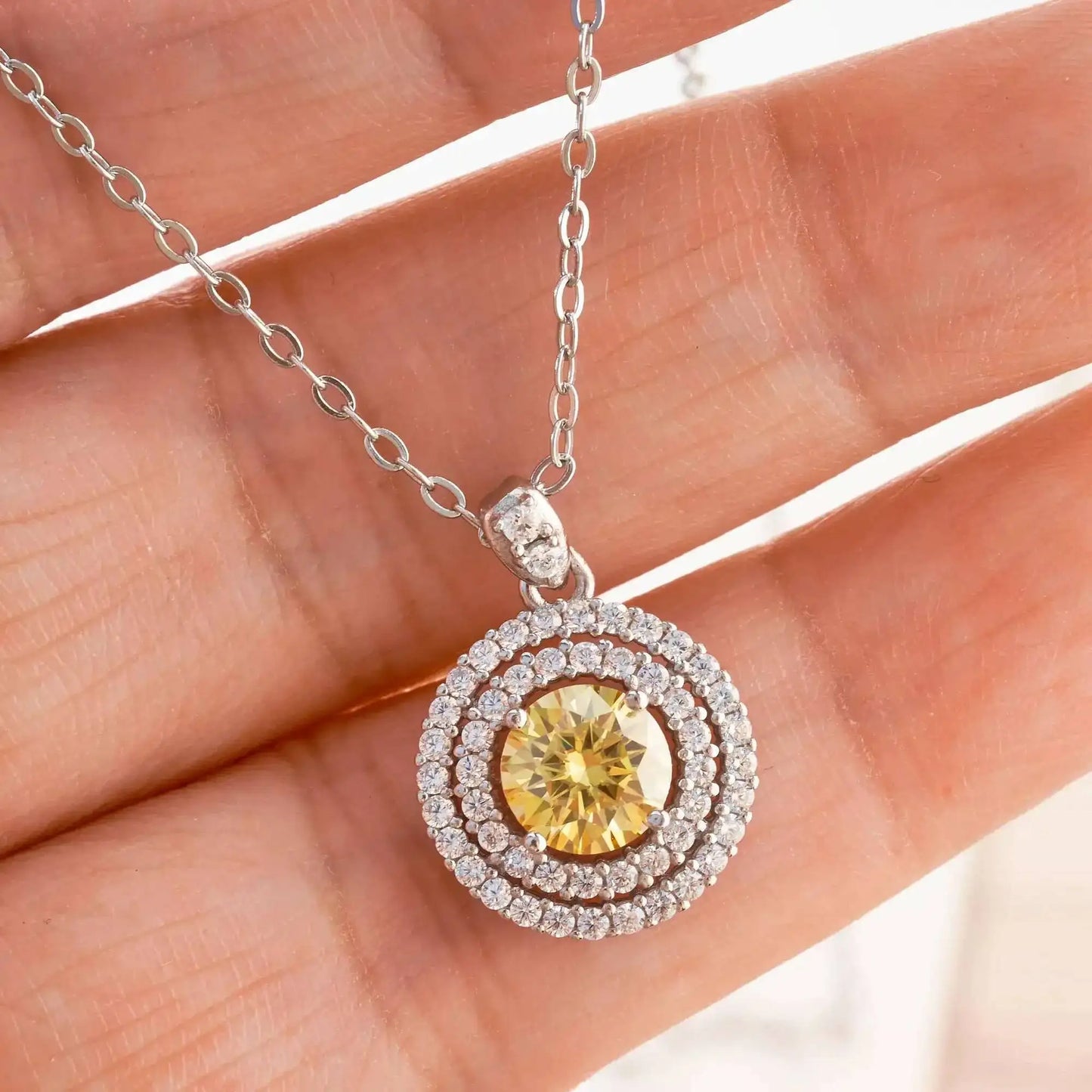 1 Carat Moissanite Pendant Necklace